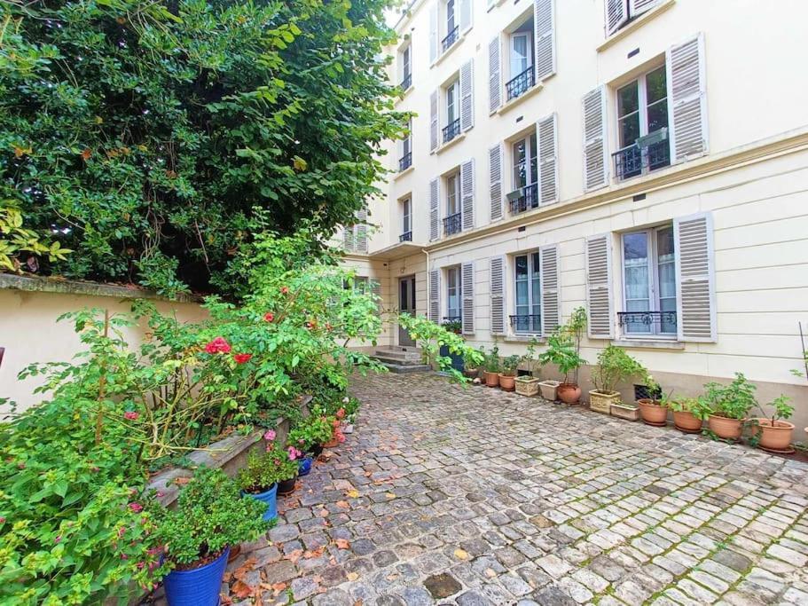 Appartement Au Petit Trianon Bleu à Versailles Extérieur photo